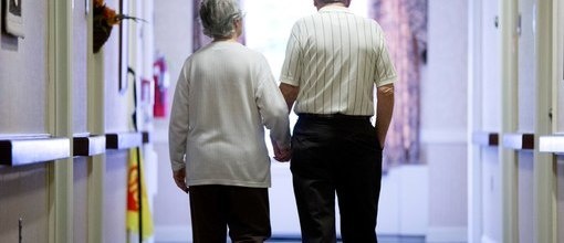 Негативне ставлення до літніх людей скорочує їхні життя - ВООЗ